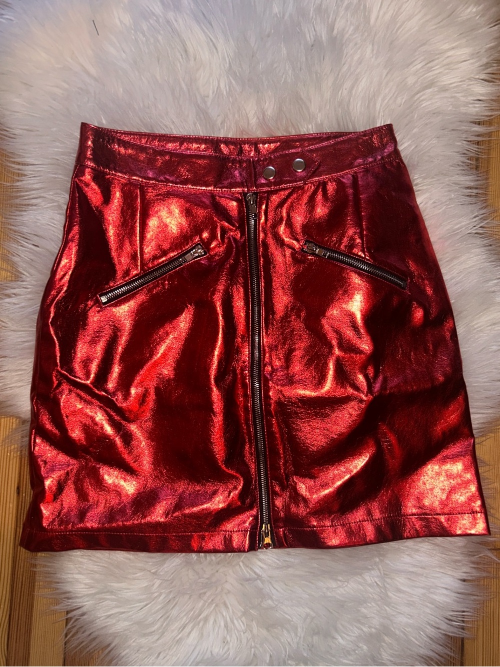 Wanderlust Metallic Red Zip-Front Mini Skirt